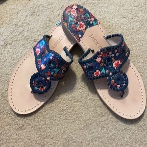 Jack Rogers Floral print size 8